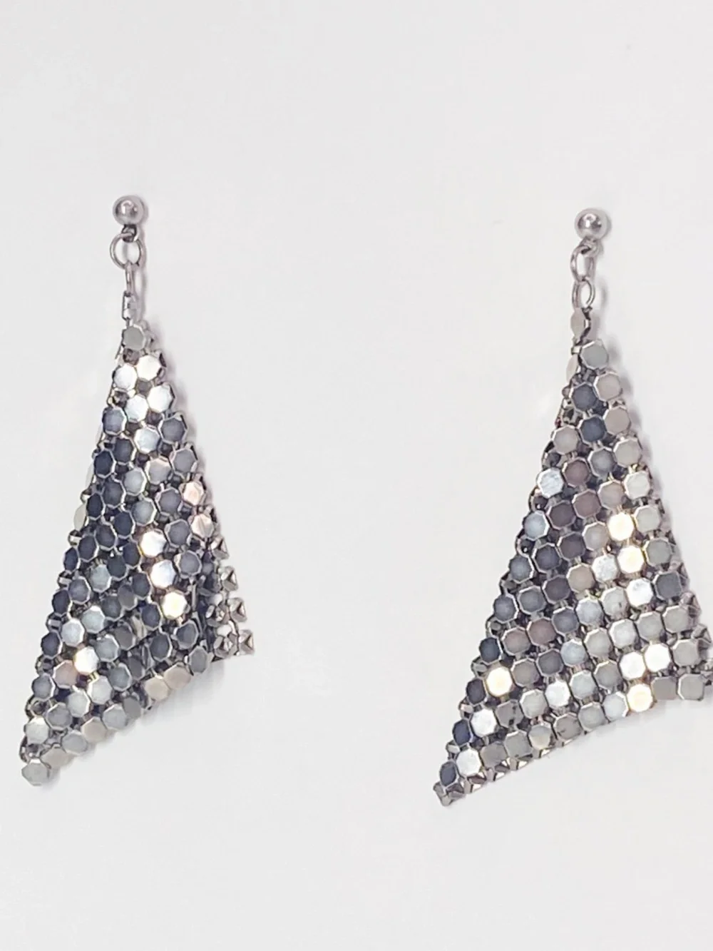 Vintage Silver Tone Metal Mesh Dangle Earrings Statement Shimmer Sparkle